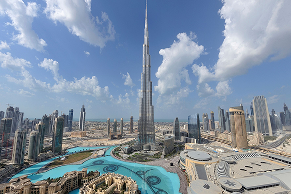 Dubai’de görülmesi gereken yerlerden Burj Khalifa