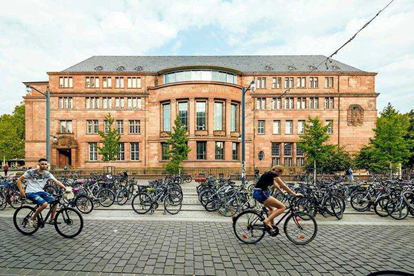 Freiburg University