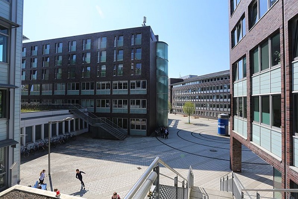 Hamburg University of Technology