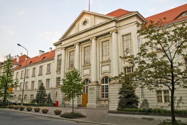 Wroclaw Çevre ve Yaşam Bilimleri Üniversitesi